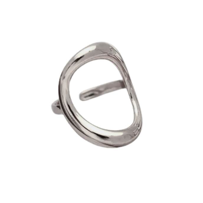 Oval ring