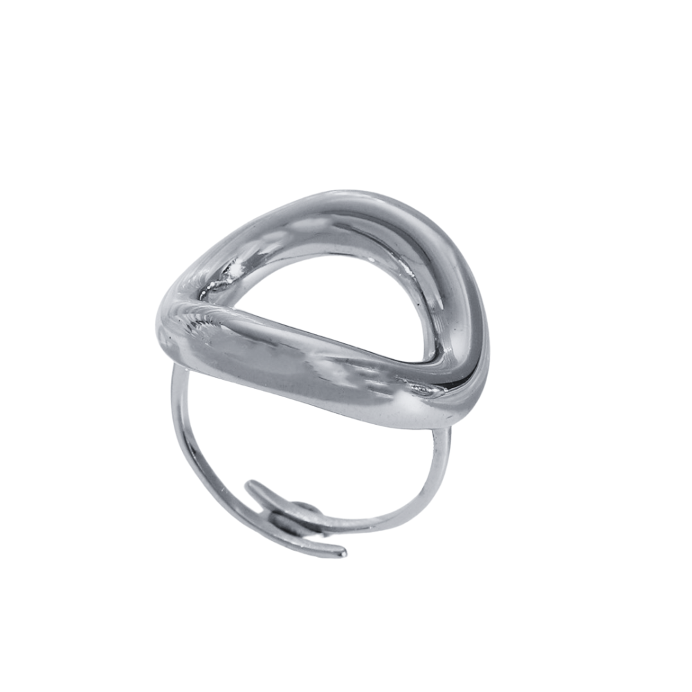 Oval ring