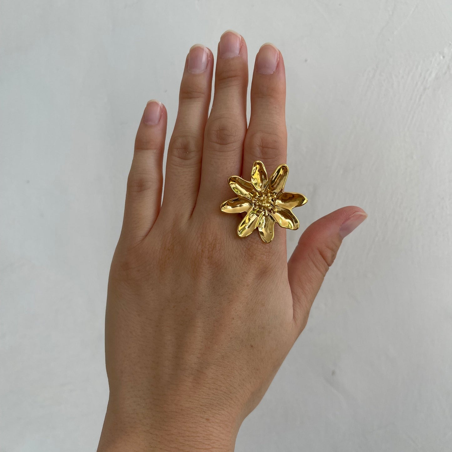 Daisy ring