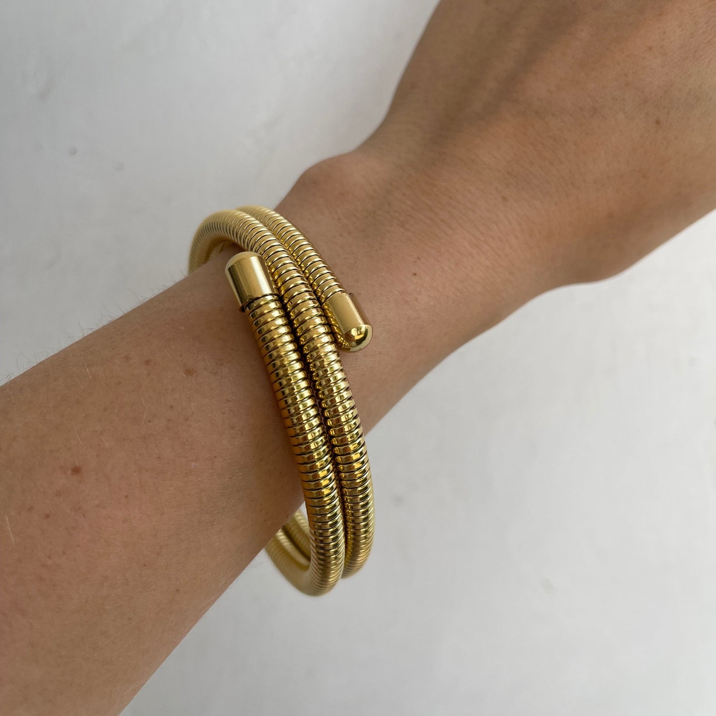 Brazalete triple delgado